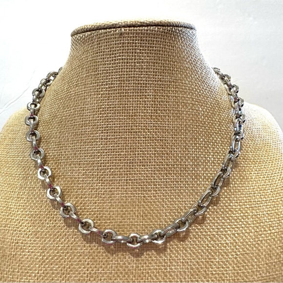 New Lia Sophia Necklace silver chain w/ InfinitME clasp - Picture 1 of 11